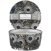 Voluspa White Currants & Alpine Lace 3-Wick Pedestal Tin Doftljus 