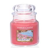 Yankee Candle Garden by the Sea Doftljus Medium 