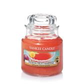 Yankee Candle Passion Fruit Martini Doftljus Small 