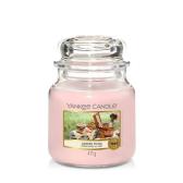 Yankee Candle Garden Picnic Doftljus Medium 